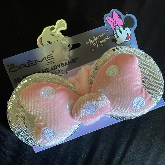 💕The Crème Shop x Minnie Mouse Set💕 - Picture 6 of 8